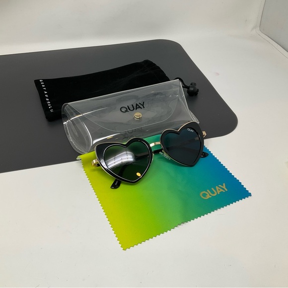 QUAY Love that Sunglasses Black Frame Smoke Lens Heart shaped Sunnies case & bag main image 14